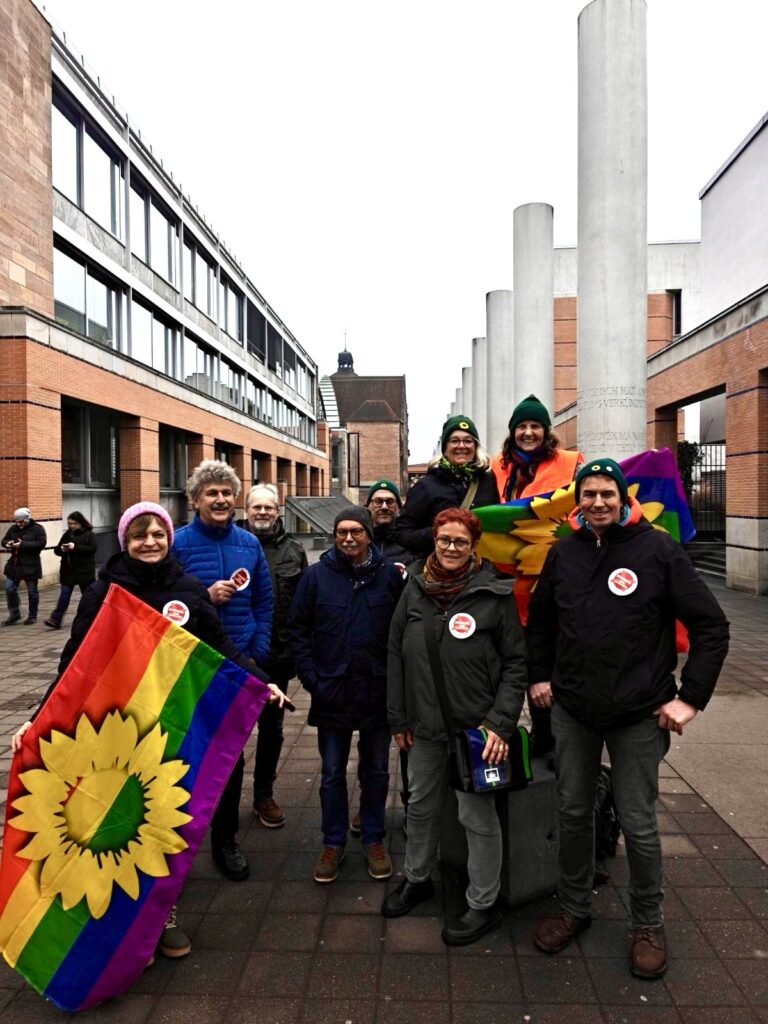 „Demokratie. Ohne Alternative!Deine Stimme gegen Rechtsextremismus“